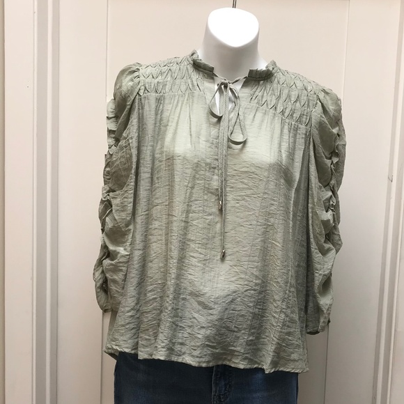 Moon River Blouse - Picture 1 of 3